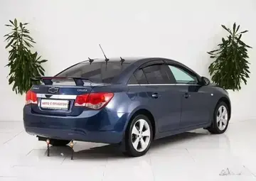 Chevrolet Cruze Вид 5