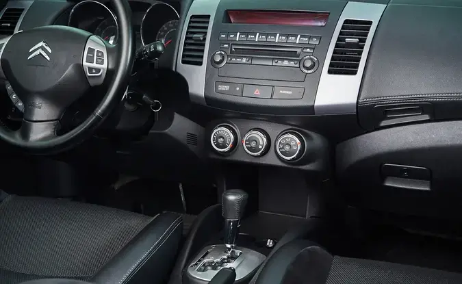 Citroen C-Crosser