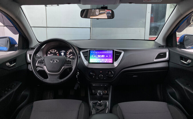 Hyundai Solaris