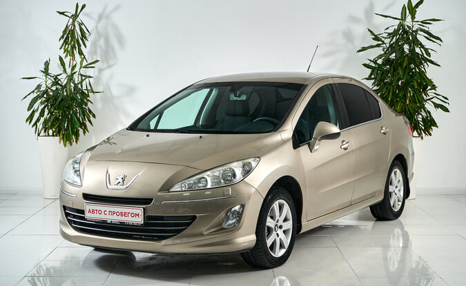 Peugeot 408