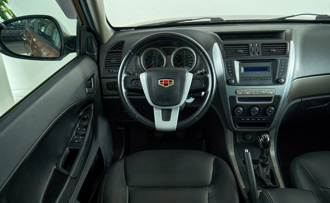Geely Emgrand X7