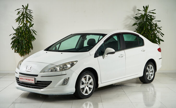 Peugeot 408