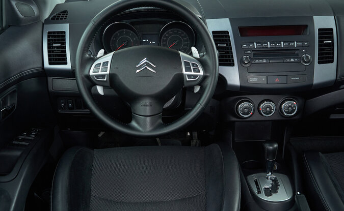 Citroen C-Crosser