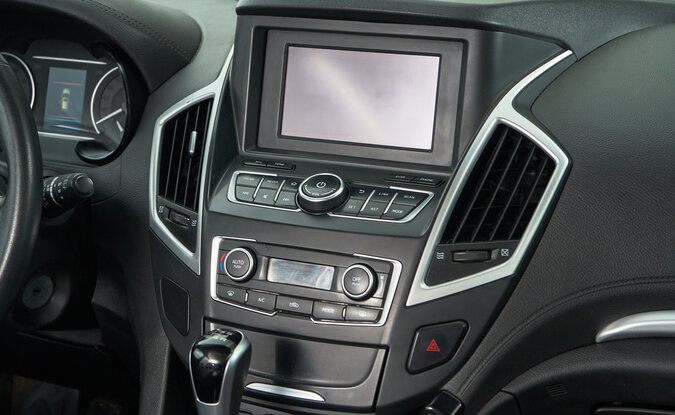 Dongfeng AX7