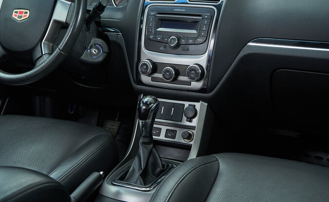 Geely Emgrand EC7