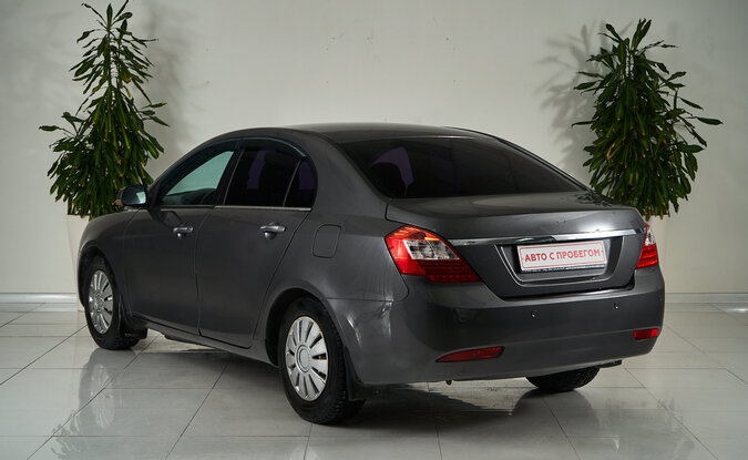 Geely Emgrand EC7