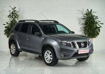 Nissan Terrano Вид 3