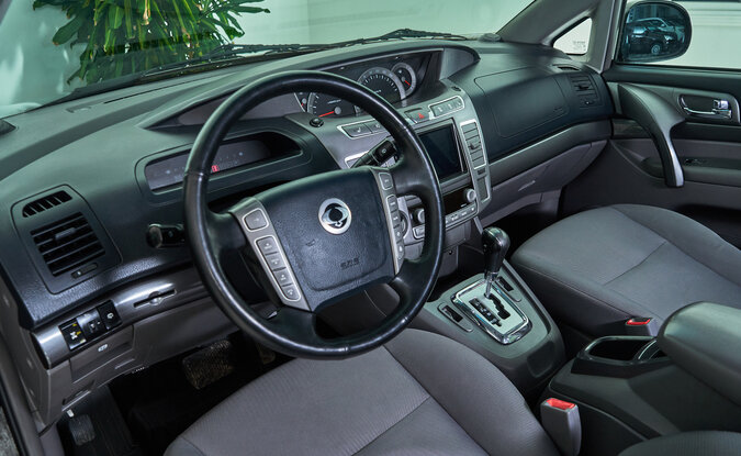 Ssangyong | KGM Stavic