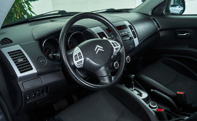 Citroen C-Crosser