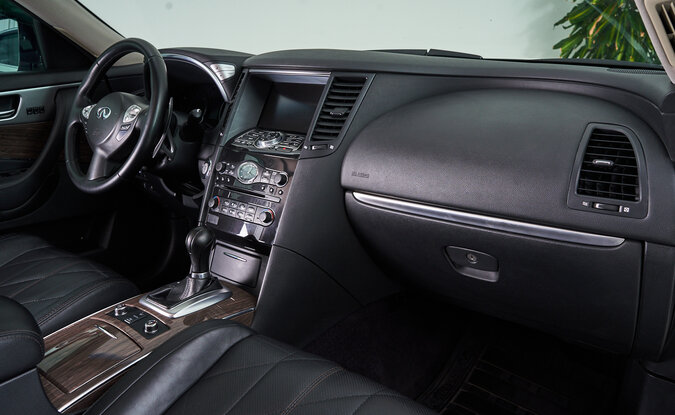 Infiniti FX