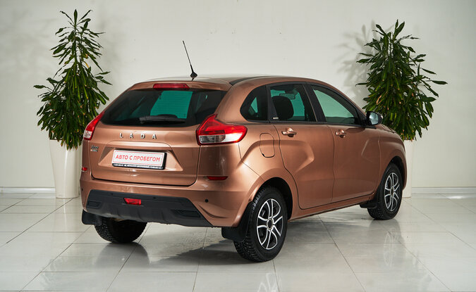 Lada XRAY