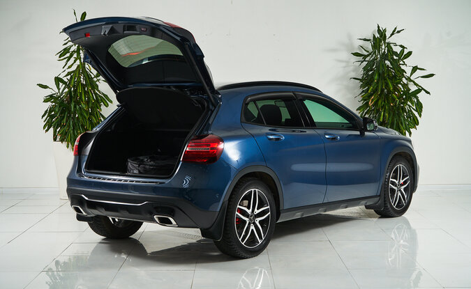 Mercedes benz GLA