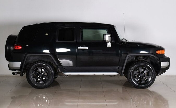 Toyota FJ Cruiser