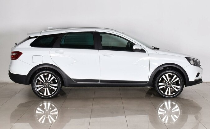 Lada Vesta