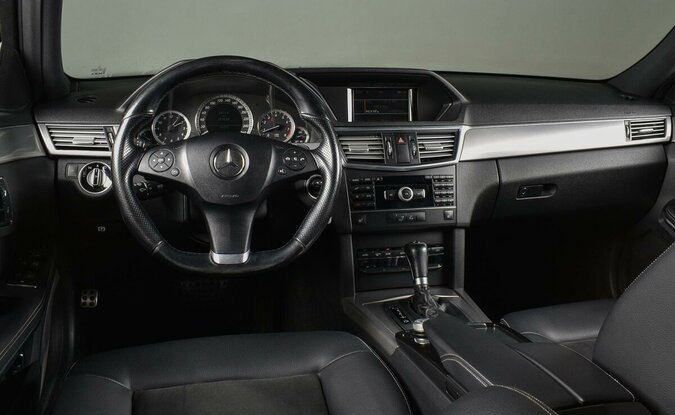 Mercedes benz E-Класс