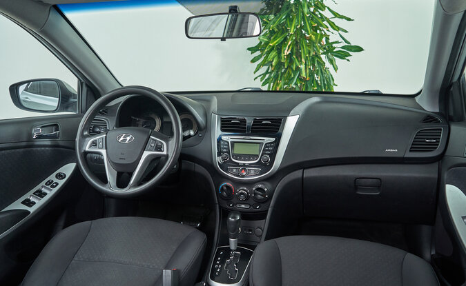 Hyundai Solaris