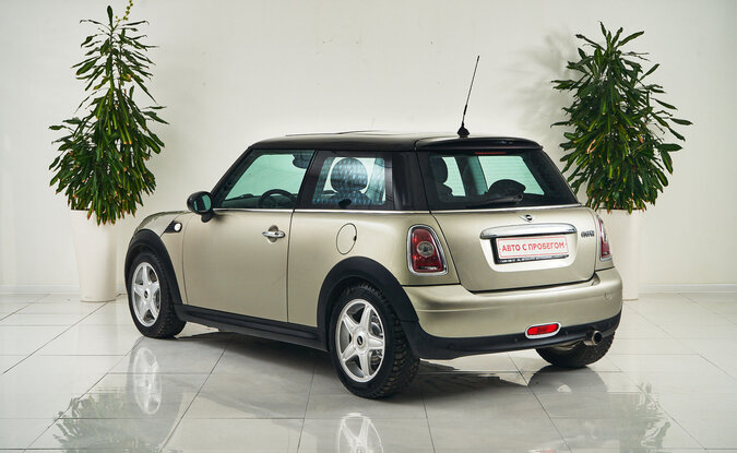 Mini Hatch