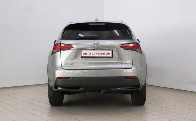 Lexus NX