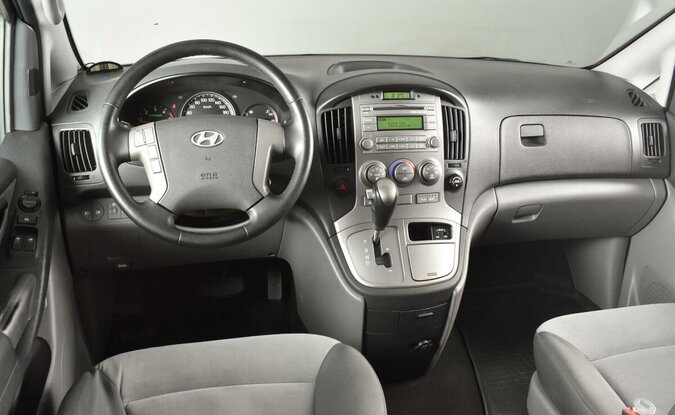 Hyundai H-1