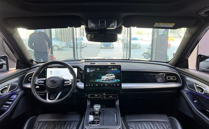 GAC GS8