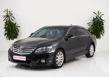 Toyota Camry Вид 1
