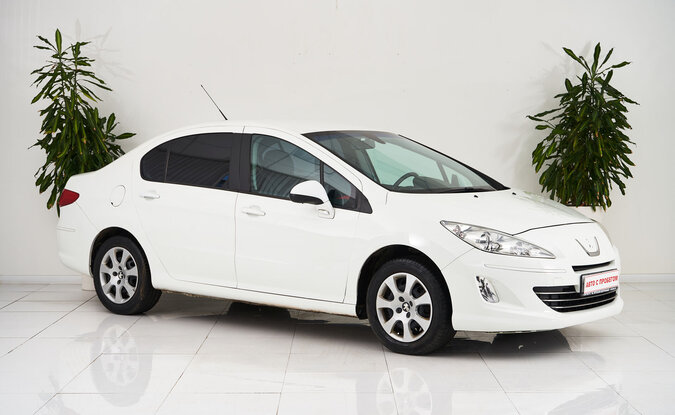 Peugeot 408