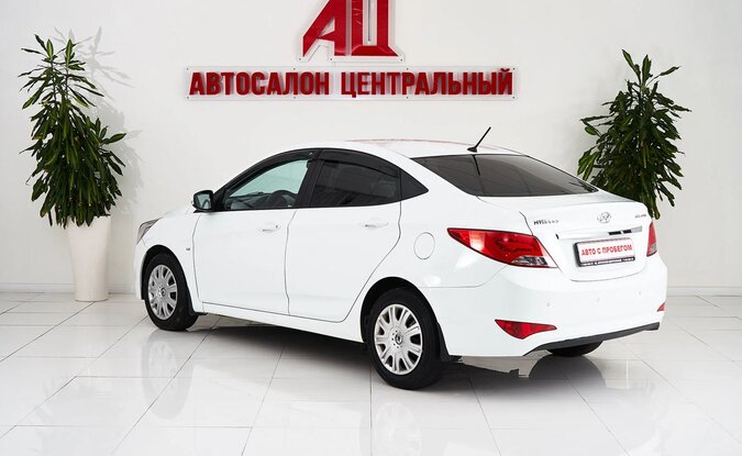 Hyundai Solaris
