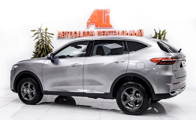 Haval F7