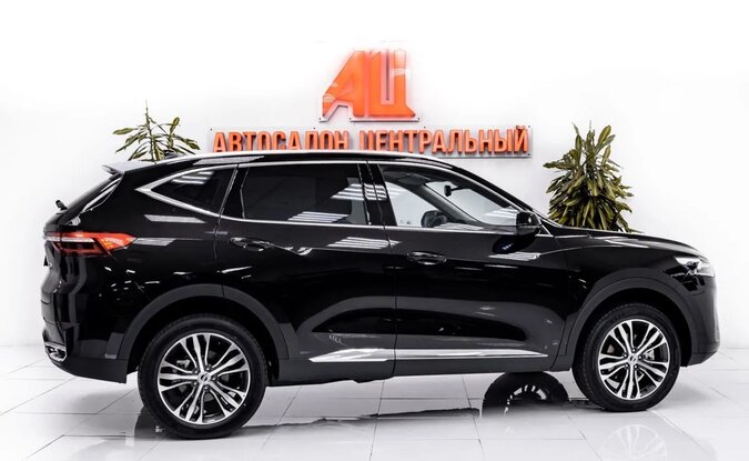 Haval F7