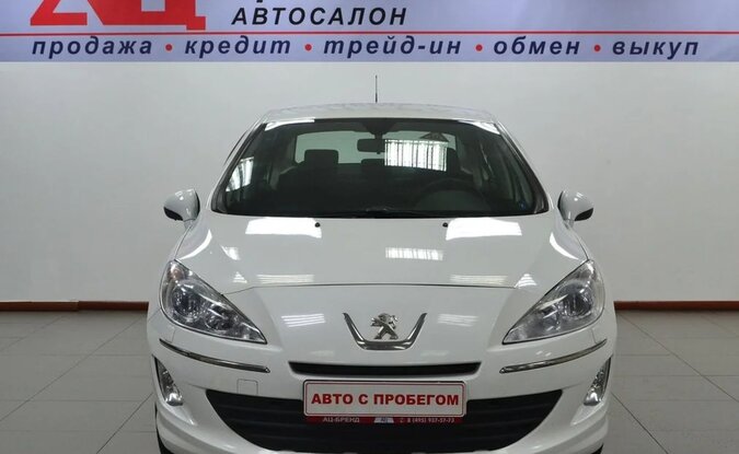 Peugeot 408