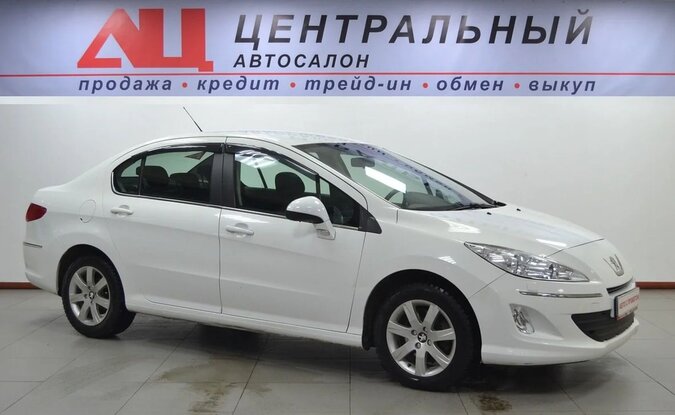 Peugeot 408