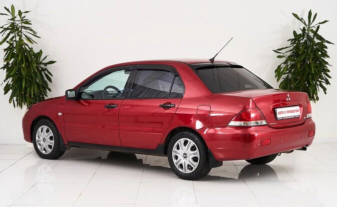 Mitsubishi Lancer