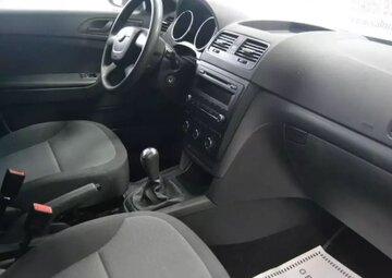 Skoda Yeti Вид 4
